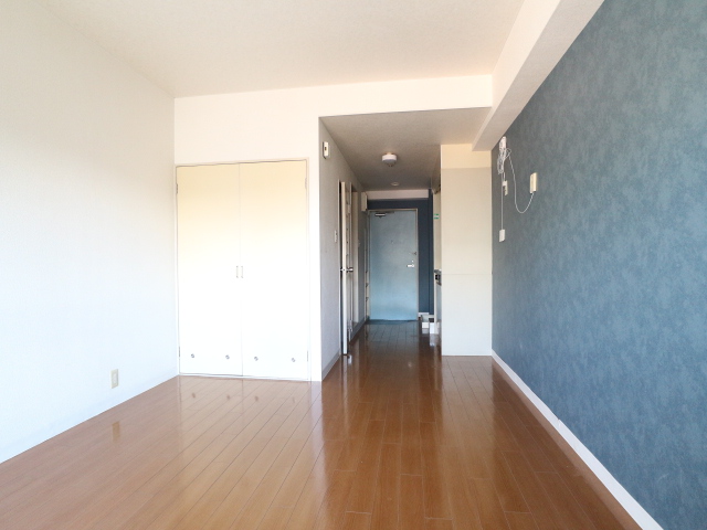 居室・リビング　同物件同タイプ