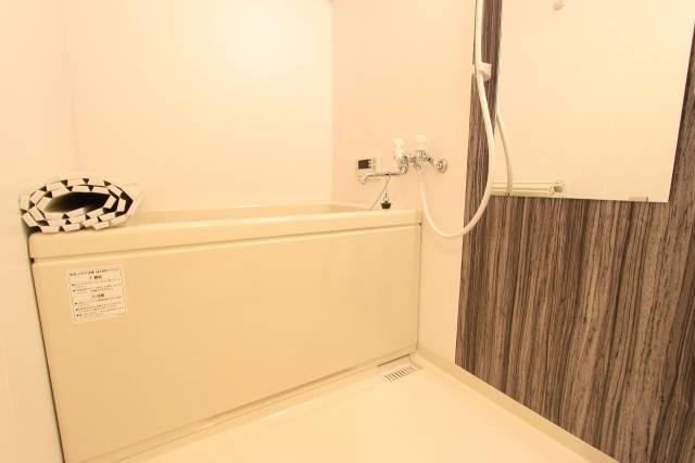 バス・シャワールーム　１日の疲れを癒やしてください