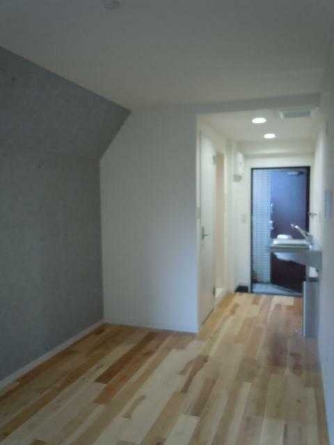 居室・リビング　別号室参考写真