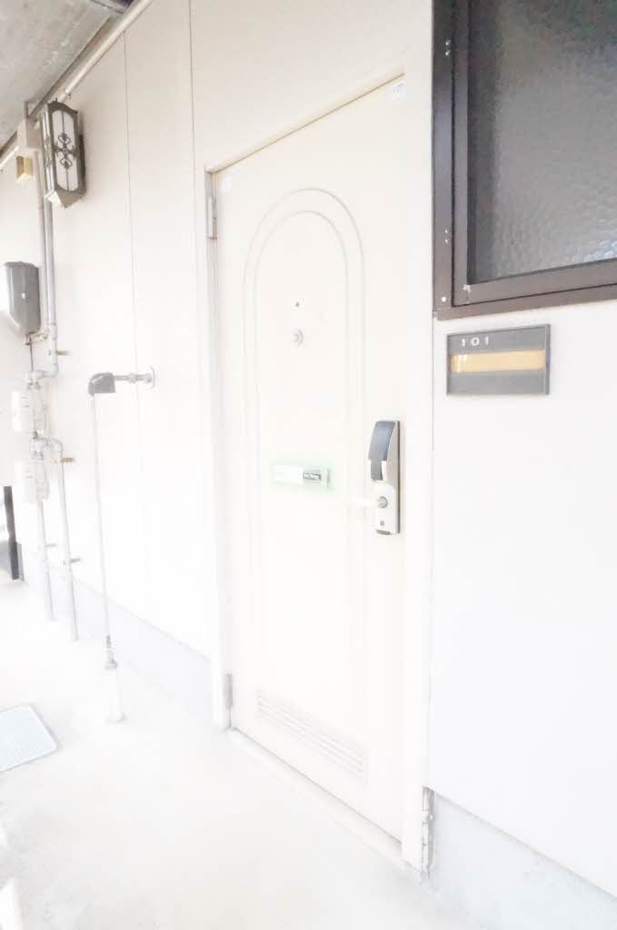 その他　玄関ドア