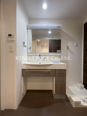 洗面設備　洗面所です