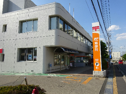 郵便局　須坂郵便局（郵便局）まで884m