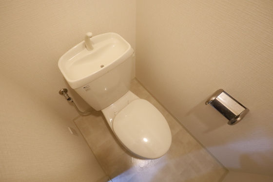 トイレ　※別部屋の写真です