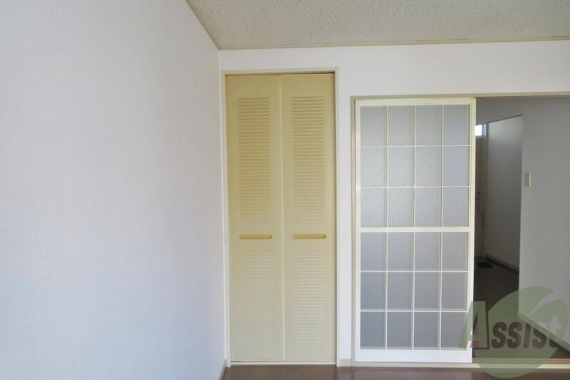 収納　収納はこちらです。ものがしっかり入りそうですね～。