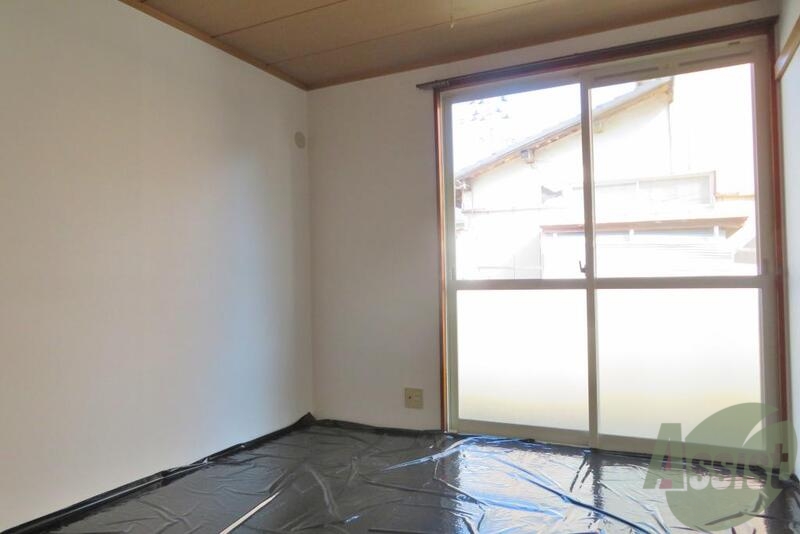 その他部屋・スペース　窓が大きいと明るさと開放感が違いますね。