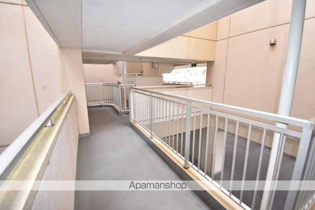 ロビー　ロビー