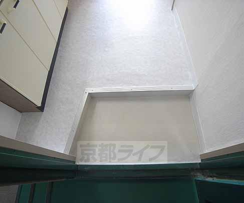 玄関　靴はきちんと並べましょう