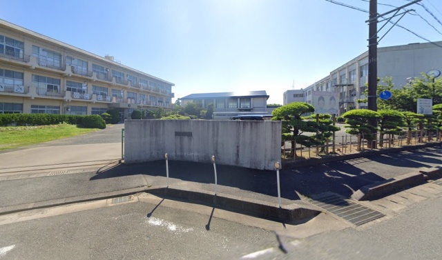 小学校　湖西市立白須賀小学校（小学校）まで1500m