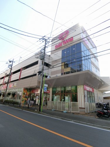 スーパー　スーパー三和 百合ヶ丘店A館（スーパー）まで355m