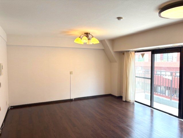 居室・リビング　おしゃれな居間です