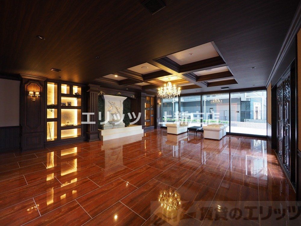 ロビー　エントランス