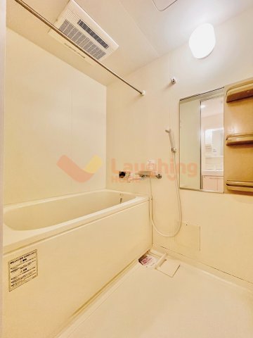 バス・シャワールーム　お風呂です