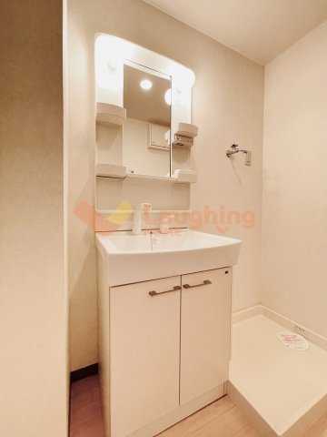 洗面設備　朝の身支度には欠かせない独立洗面化粧台