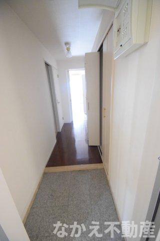 玄関　明るい玄関です