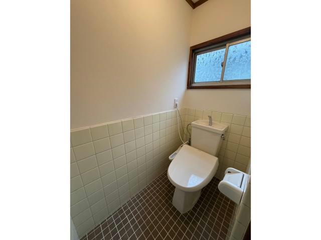 岩田町5丁目 中村荘のトイレ写真