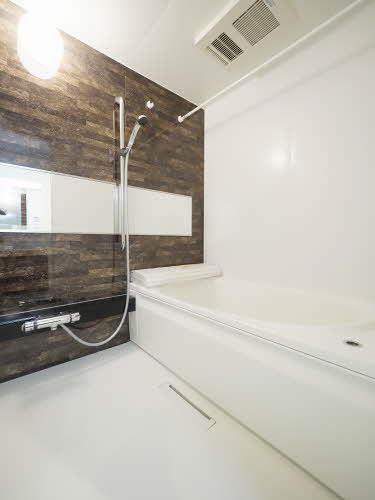 バス・シャワールーム　浴室