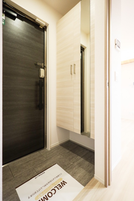 玄関　図面と現状に相違がある場合には現状を優先