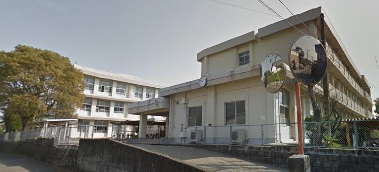 中学校　住吉中学校（中学校）まで1500m