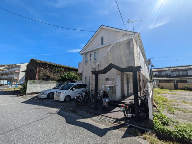 建物外観　2024年9月撮影