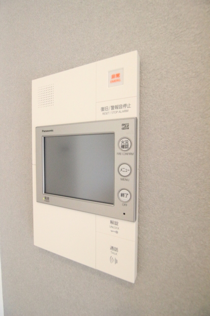 セキュリティ　８０３号室モデルルーム写真※お部屋によって胃色味が異なる場合