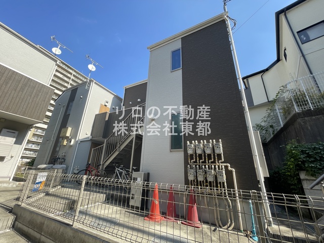 建物外観　インターネット使用料無料なお部屋です。