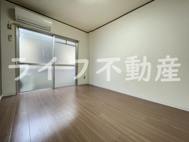 居室・リビング　使いやすい居間です