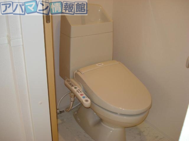 トイレ　シャワー付トイレ