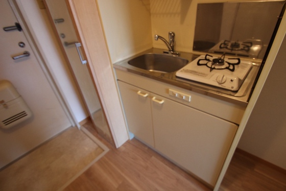 キッチン　※別部屋の写真です