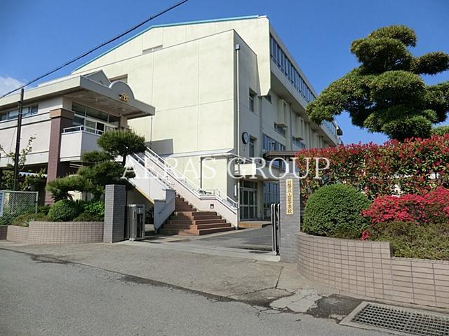 中学校　山田中学校（中学校）まで589m