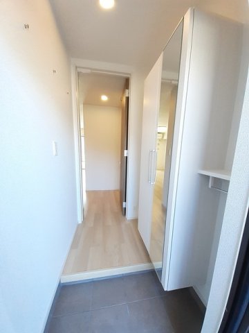 玄関　明るい玄関です