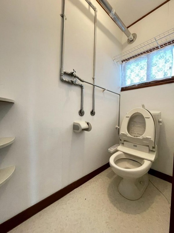 トイレ　トイレ