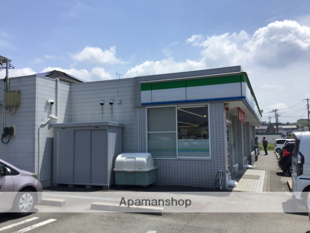 コンビニ　ファミリーマート（コンビニ）まで504m