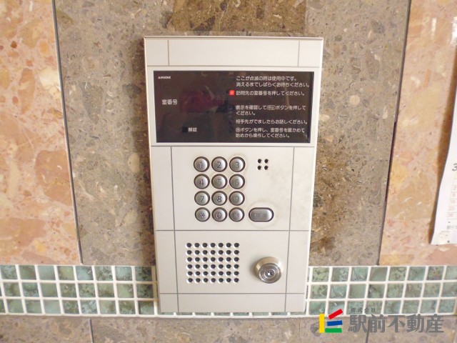 エントランス　オートロック
