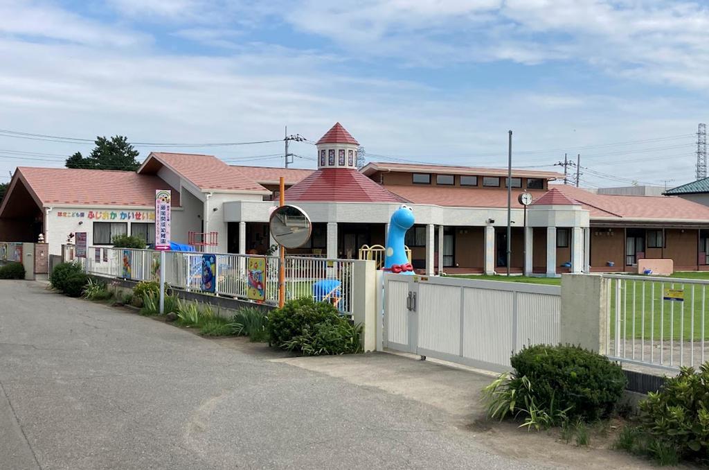 藤岡開成幼稚園（幼稚園・保育園）まで492m