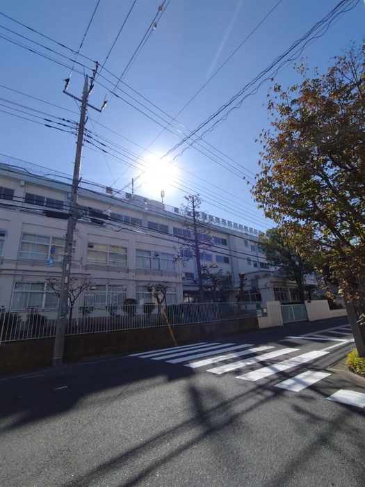 小学校　葛西第三中学校（小学校）まで600m