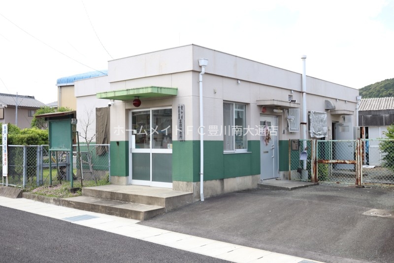 警察署・交番　富岡駐在所（警察署・交番）まで554m