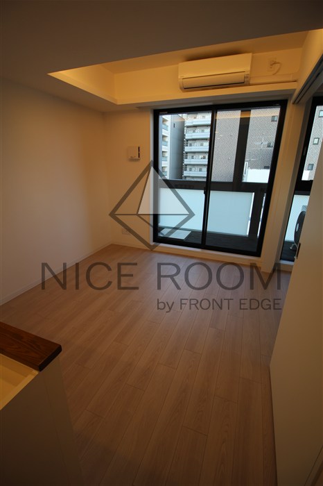 居室・リビング　ALZA北堀江　リビング