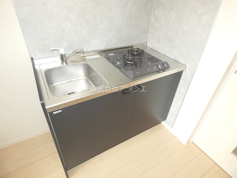 キッチン　2口コンロ