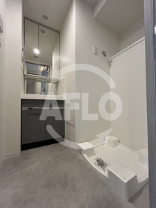 洗面設備　エスリードレジデンス大阪谷町ザ・マークス　洗面所