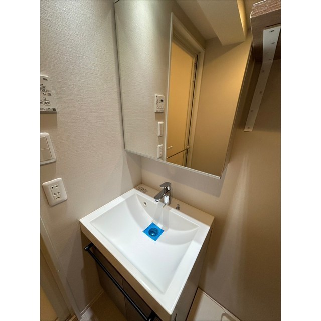 洗面設備　広い洗面スペース