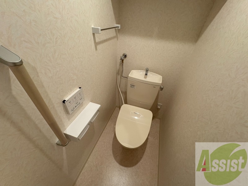 トイレ　トイレです。ウォシュレット付を探している方、おすすめです！