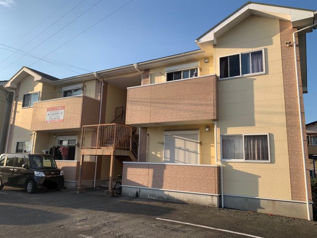 建物外観　＊別のお部屋の写真です