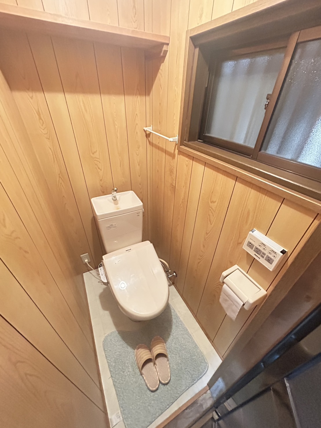 東藤江1丁目貸家のトイレ写真