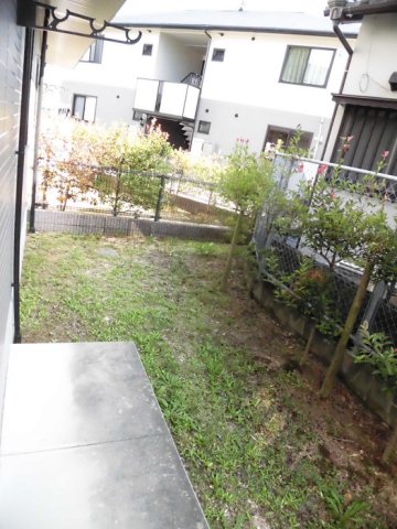 庭　お庭が付いています