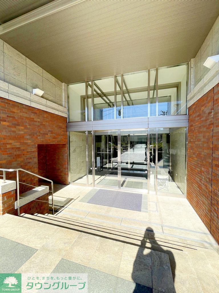 エントランス　エントランス