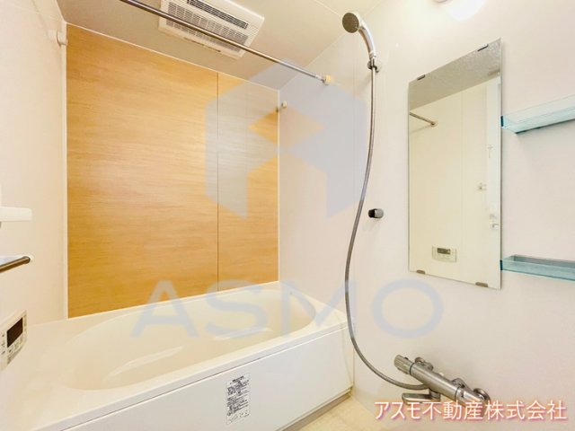 バス・シャワールーム　同マンション別部屋　参考写真