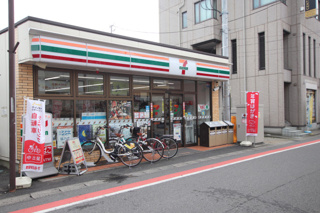 コンビニ　セブンイレブン幕張駅前店（コンビニ）まで400m