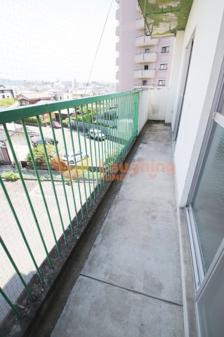 バルコニー　陽当たり良好なバルコニーです