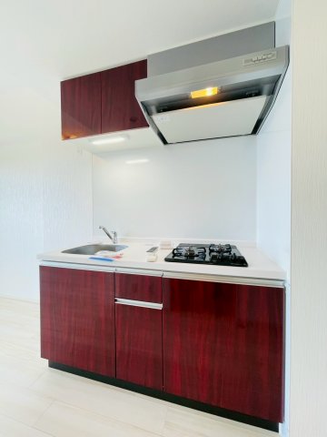 キッチン　同マンション別部屋　参考写真