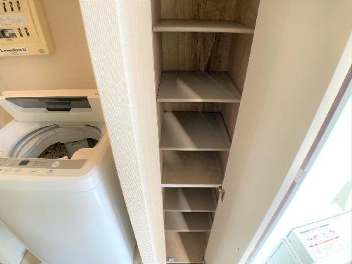 玄関　設備・仕様は号室により異なる為、現況を優先致します。